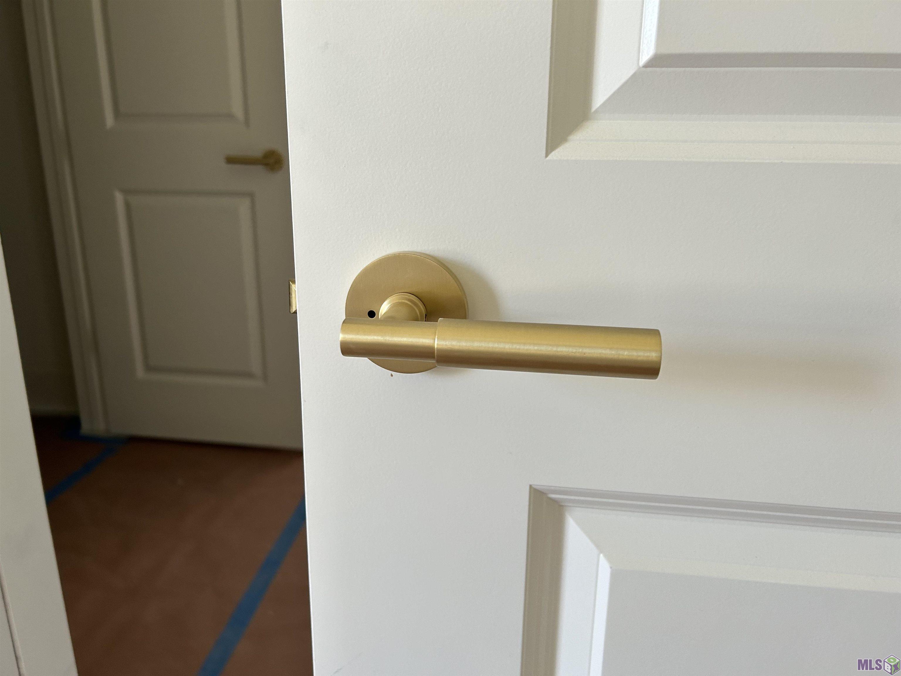 5212 North Pointer Court Baton Rouge, LA 70808 - Photo 13 of 20 Door Hardware