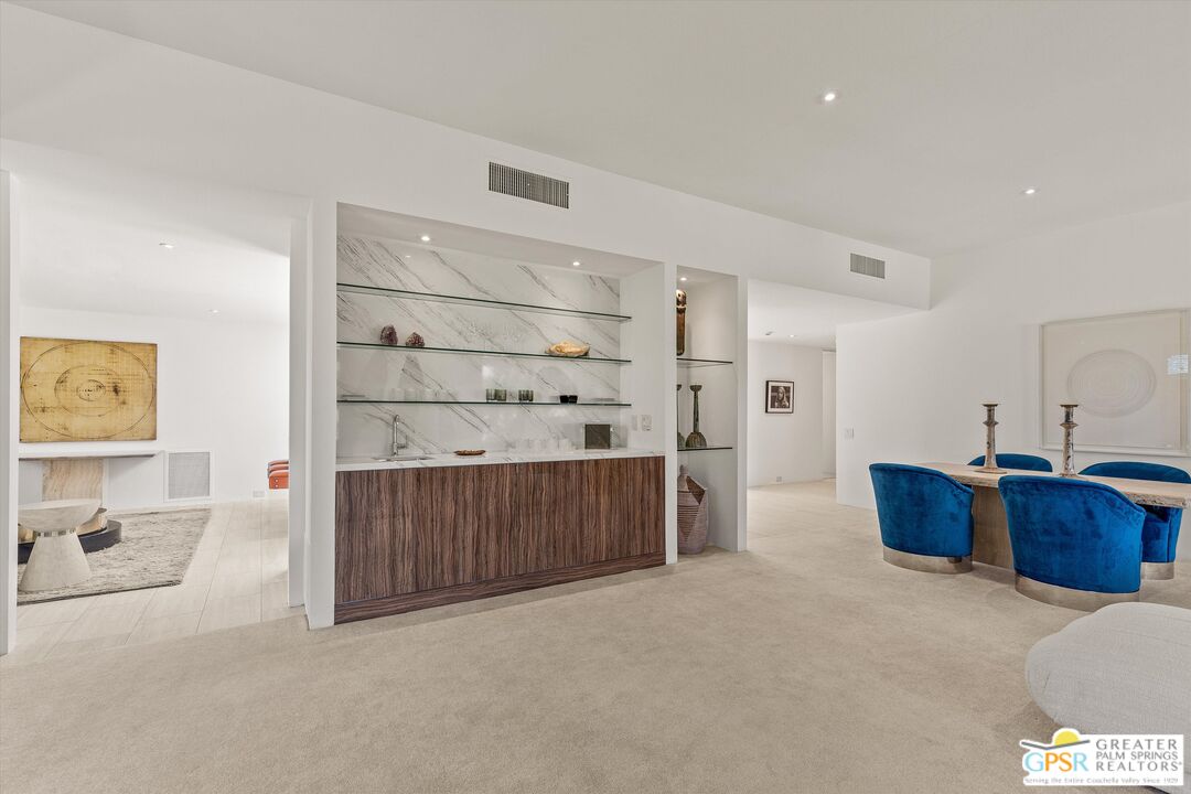 6 Trojan Court Rancho Mirage, CA 92270 - Photo 17 of 51 a living room with furniture
