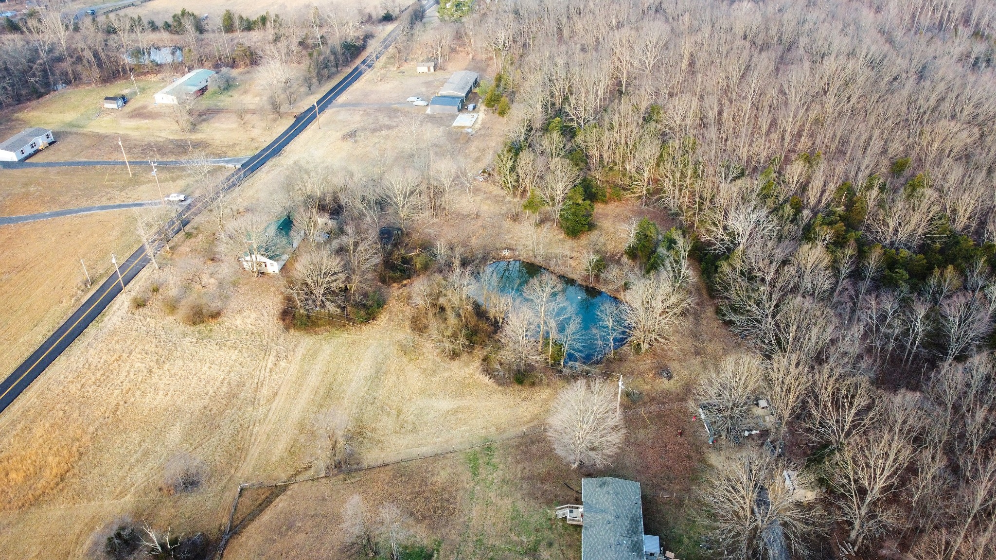 1672 Rabe Coats Road Westmoreland, TN 37186 - Photo 17 of 25
