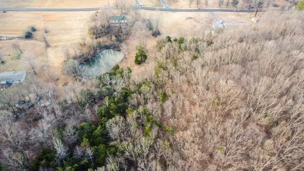 $129,999 | 1672 Rabe Coats Road, Westmoreland, TN 37186