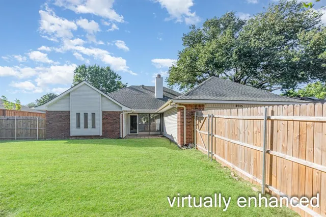 $430,000 | 2015 Robin Hill Lane, Carrollton, TX 75007