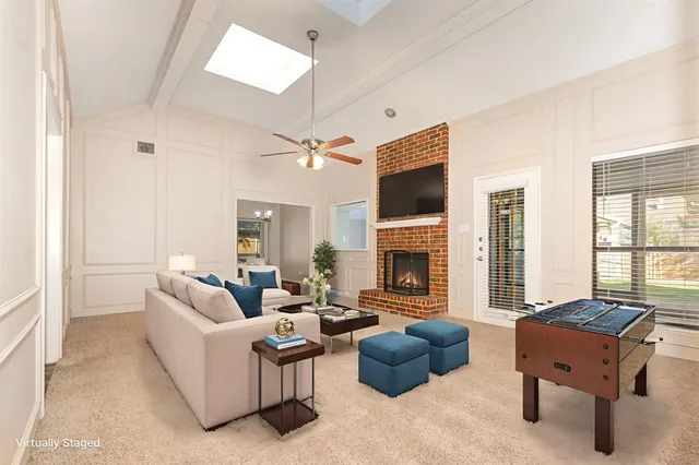 $430,000 | 2015 Robin Hill Lane, Carrollton, TX 75007