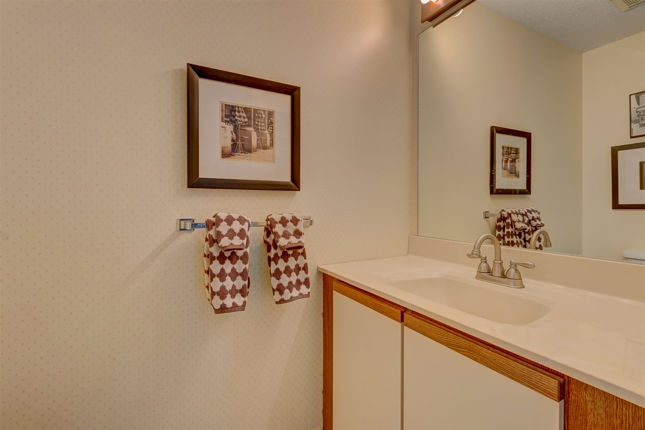 23 Riverside Townhouses Road Manchester, VT 05255 - Photo 21 of 34 Gallery Image 21