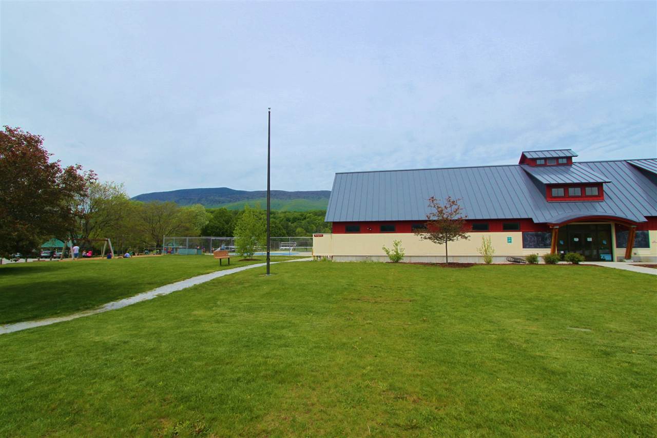 23 Riverside Townhouses Road Manchester, VT 05255 - Photo 33 of 34 Gallery Image 33