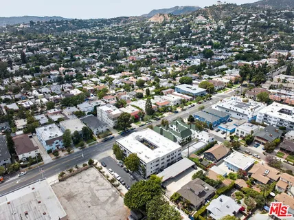$549,000 | 1930 North Vermont Avenue, Unit 204, Los Angeles, CA 90027