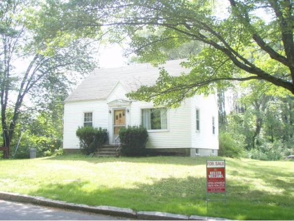 1776 Lake Shore Road Manchester, NH 03109 - Photo 1 of 1