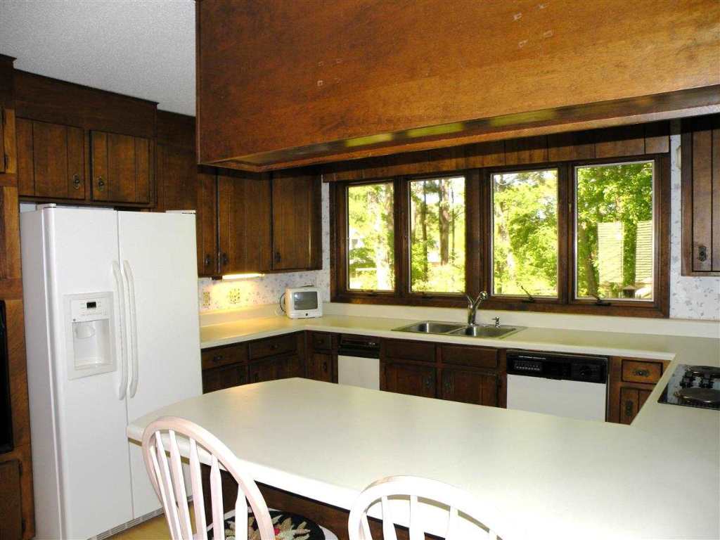 312 Burning Tree Road Anderson, SC 29621 - Photo 4 of 23 Gallery Image 4