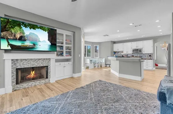 $800,000 | 2057 Sapphire Valley Avenue, Henderson, NV 89074