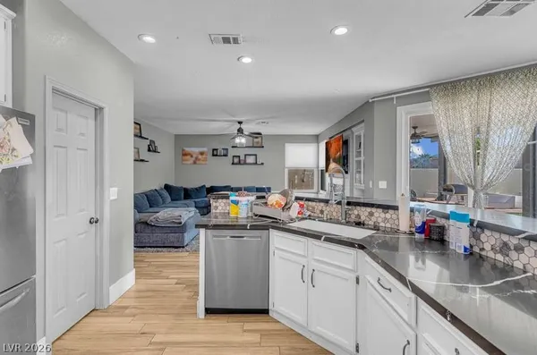 $800,000 | 2057 Sapphire Valley Avenue, Henderson, NV 89074
