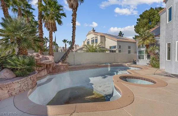 $800,000 | 2057 Sapphire Valley Avenue, Henderson, NV 89074