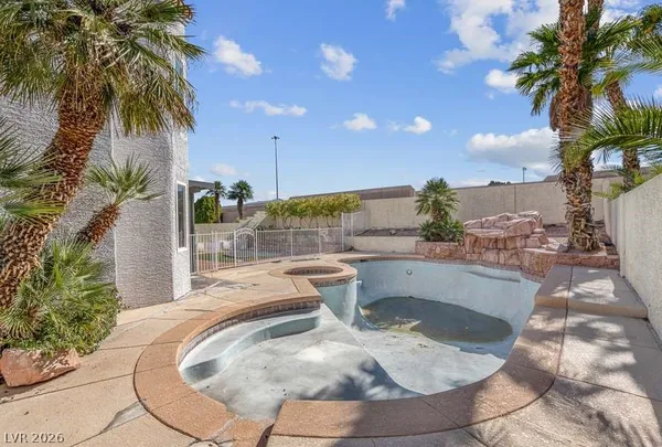 $800,000 | 2057 Sapphire Valley Avenue, Henderson, NV 89074