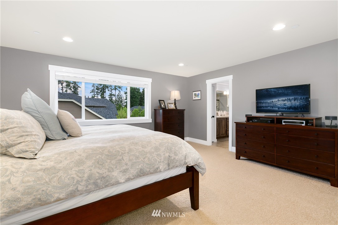 21804 32nd Avenue Southeast Bothell, WA 98021 - Photo 12 of 23