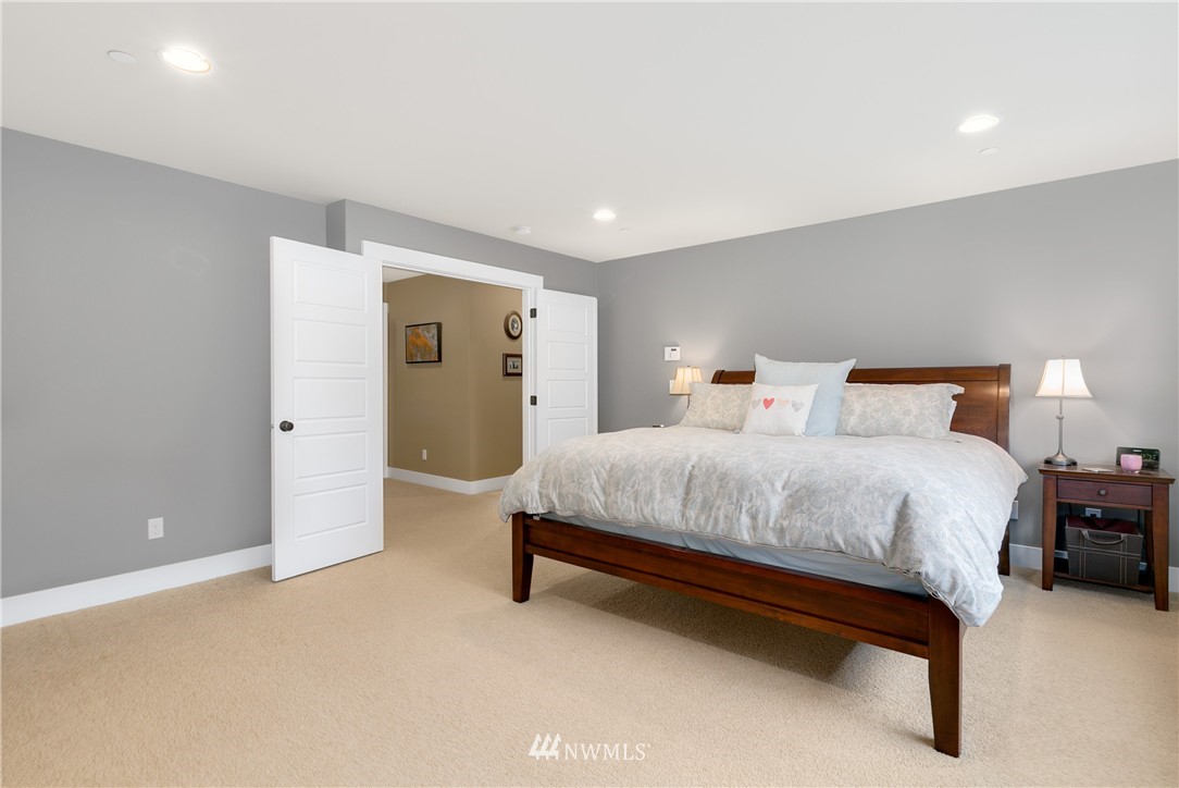 21804 32nd Avenue Southeast Bothell, WA 98021 - Photo 13 of 23