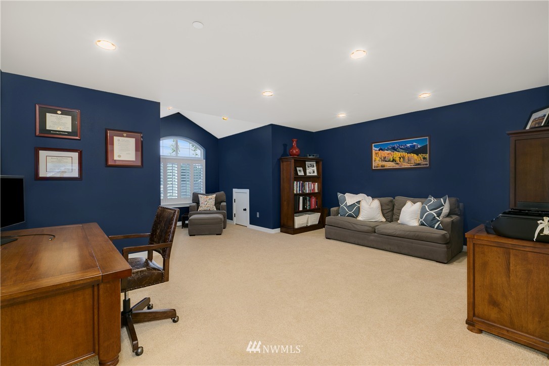21804 32nd Avenue Southeast Bothell, WA 98021 - Photo 15 of 23