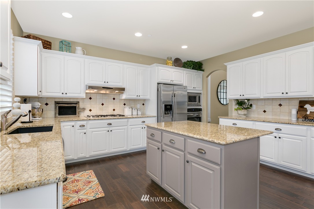 21804 32nd Avenue Southeast Bothell, WA 98021 - Photo 7 of 23