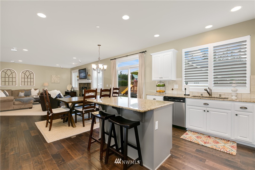 21804 32nd Avenue Southeast Bothell, WA 98021 - Photo 8 of 23