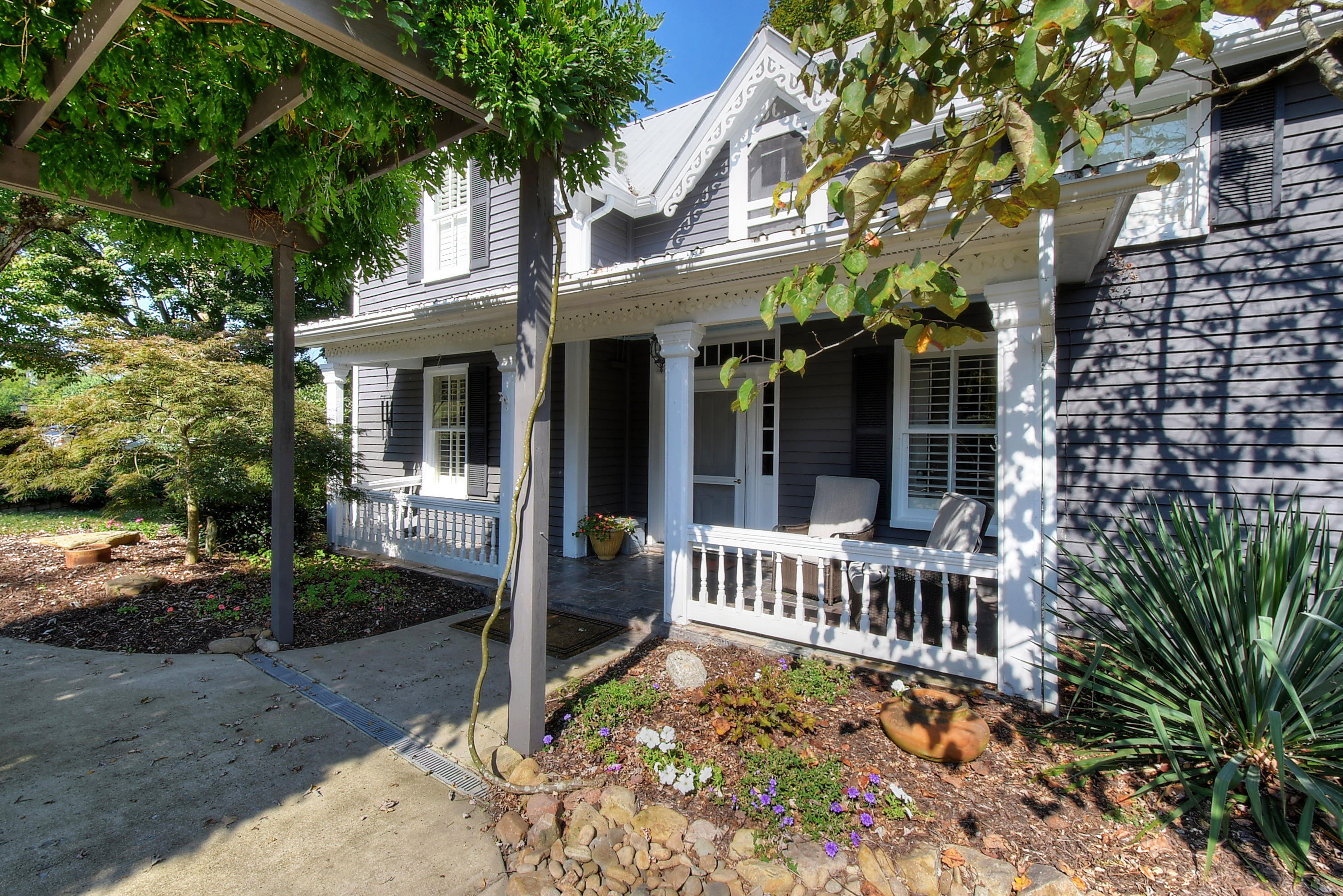 1185 Rice Cross Road Piney Flats, TN 37686 - Photo 14 of 133 10