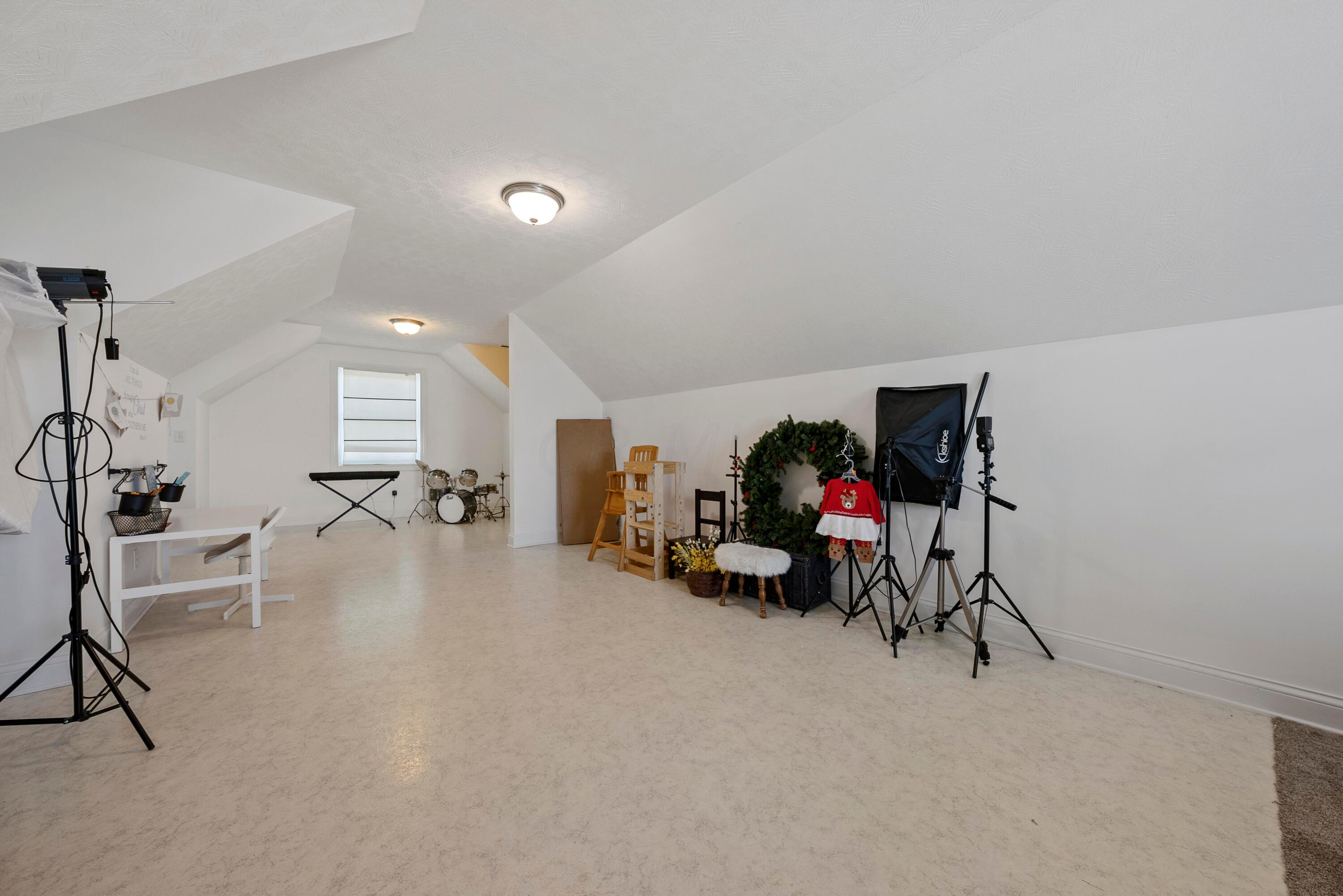 8118 West Prospect Road Hillsboro, OH 45133 - Photo 35 of 44