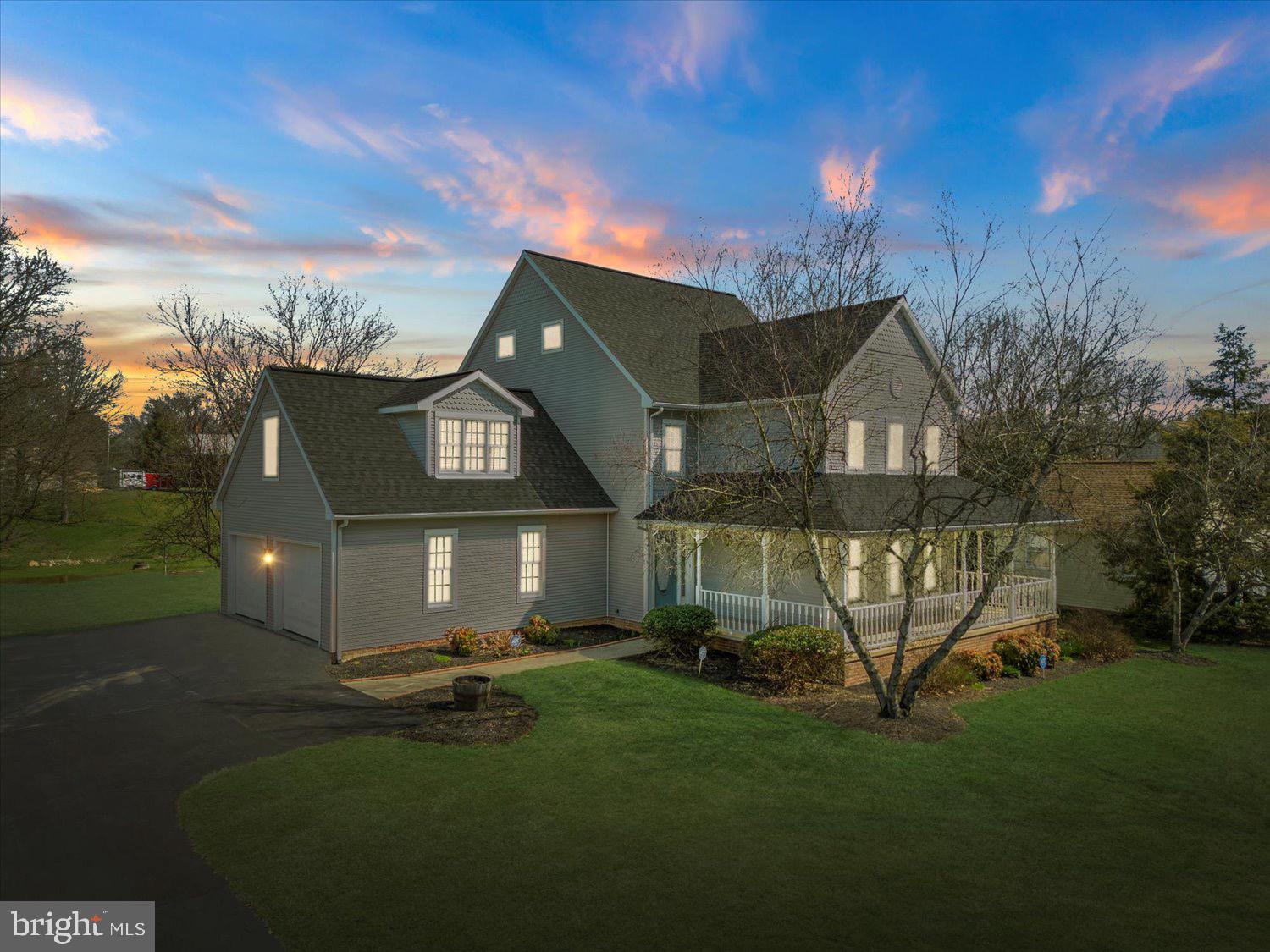 2755 Pendleton Drive Lititz, PA 17543 - Photo 2 of 36