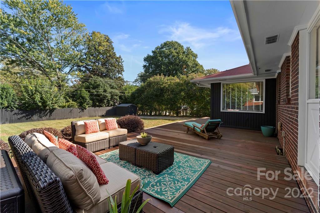 1705 Tyvola Road Charlotte, NC 28210 - Photo 33 of 40 a view of a patio with couches chairs and a table
