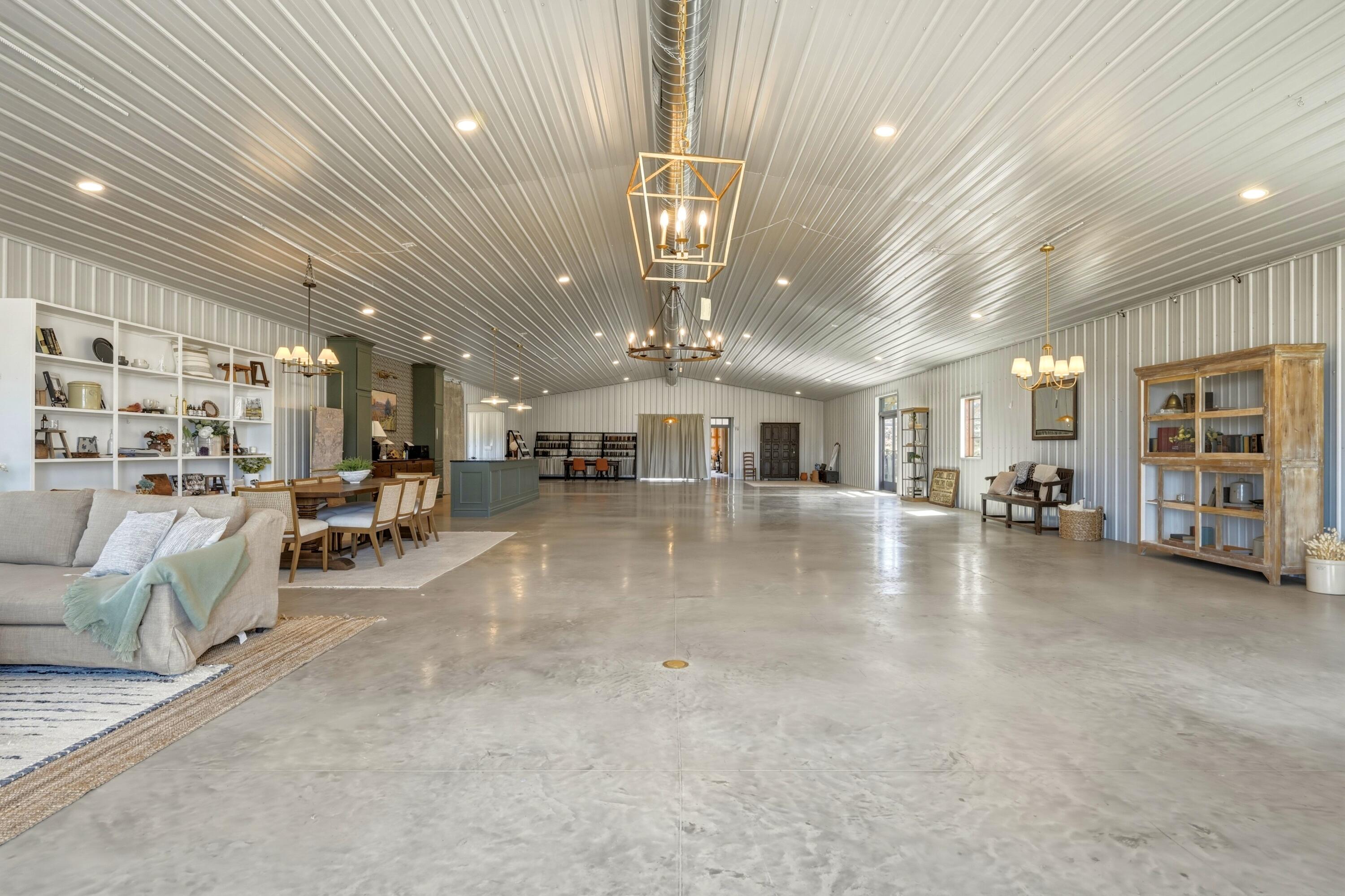 823 Decker Road Sheridan, WY 82801 - Photo 21 of 70 823 decker 24