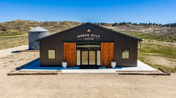 $1,690,000 | 823 Decker Road, Sheridan, WY 82801