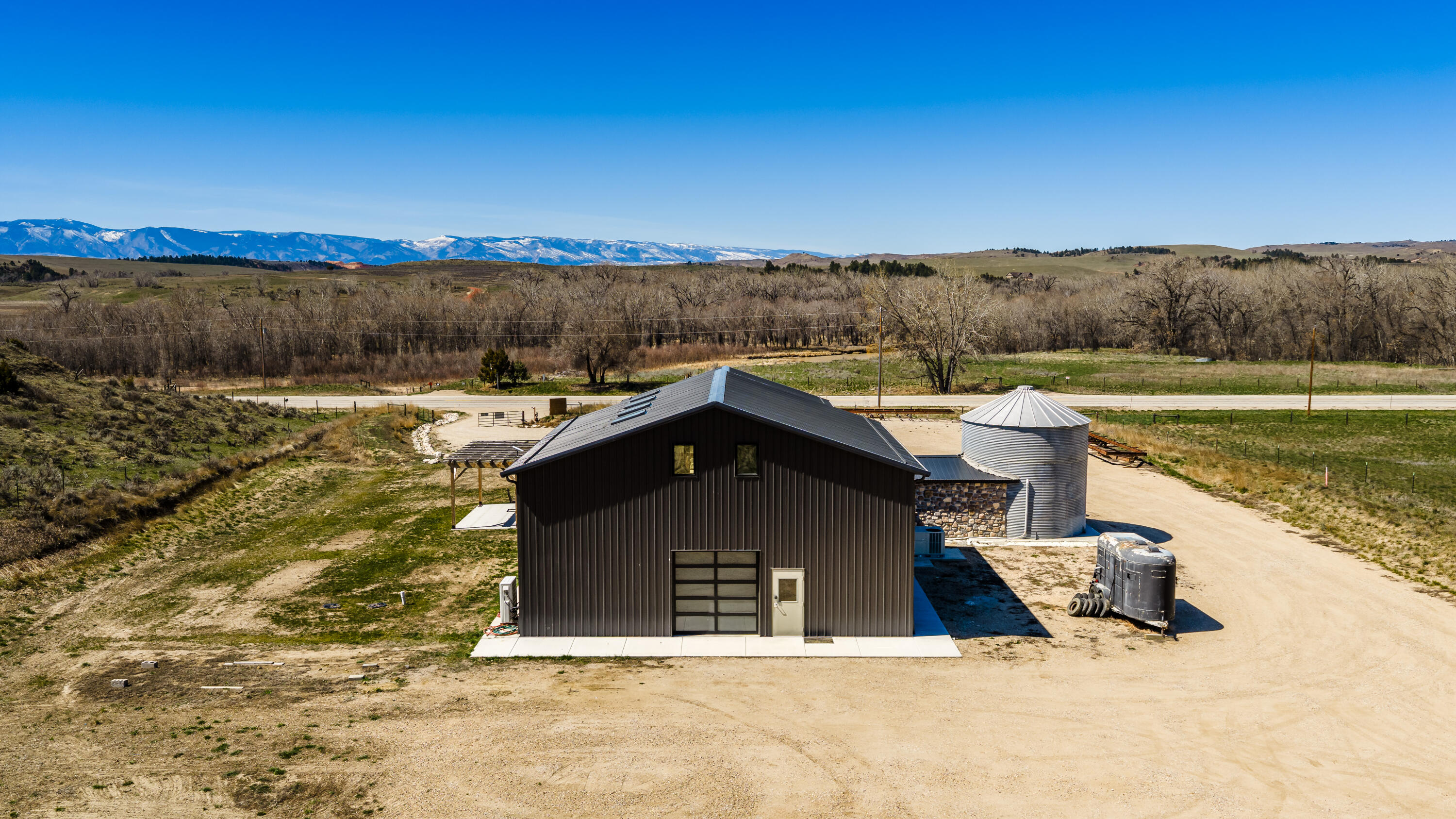 823 Decker Road Sheridan, WY 82801 - Photo 9 of 70 823 decker 07