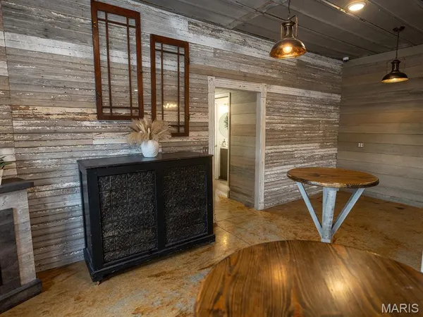 $595,000 | 201 West Church Street, Bowling Green, MO 63334