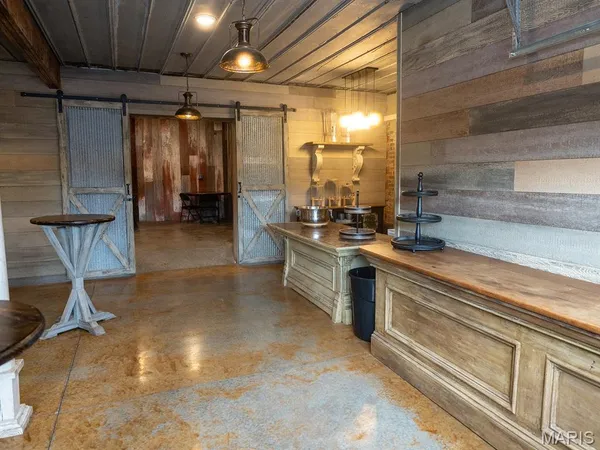 $595,000 | 201 West Church Street, Bowling Green, MO 63334