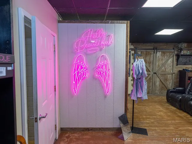 $625,500 | 201 West Church Street, Bowling Green, MO 63334