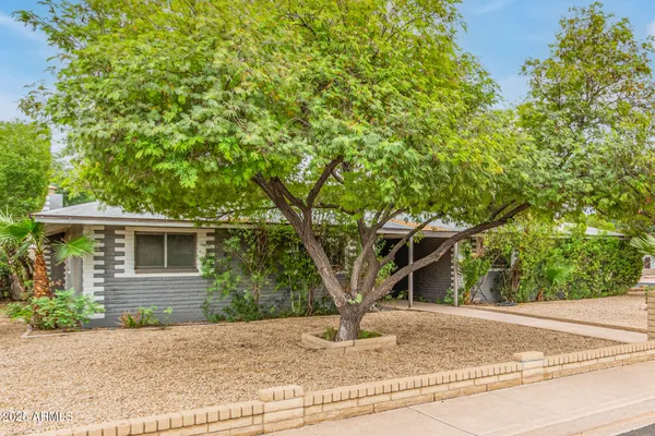 $549,900 | 3527 South Oak Street, Tempe, AZ 85282