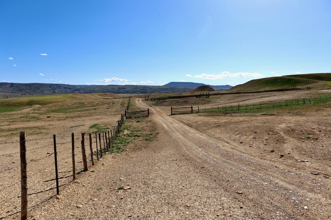 1777 9 Road Mack, CO 81525 - Photo 25 of 34 a view of an ocean beach