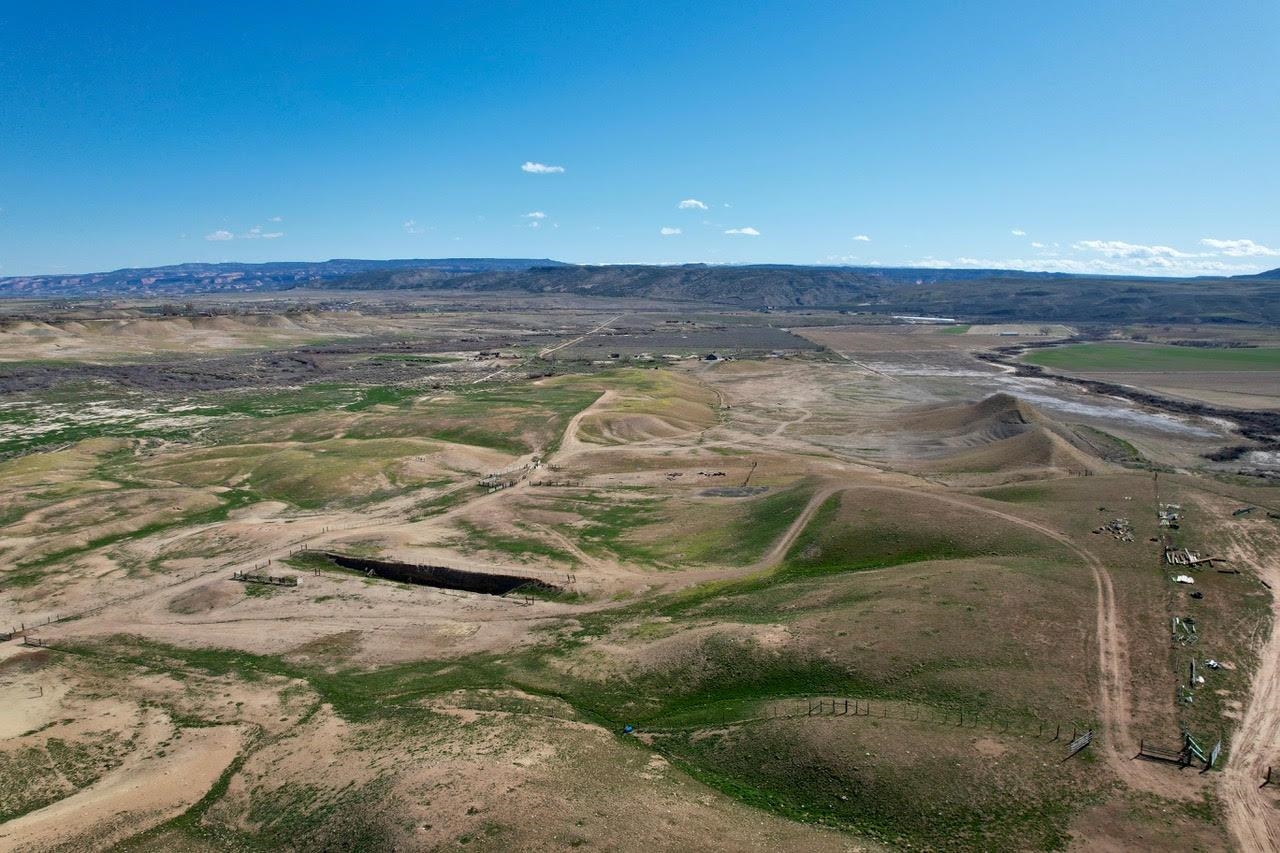 1777 9 Road Mack, CO 81525 - Photo 28 of 34 a view of an ocean and beach