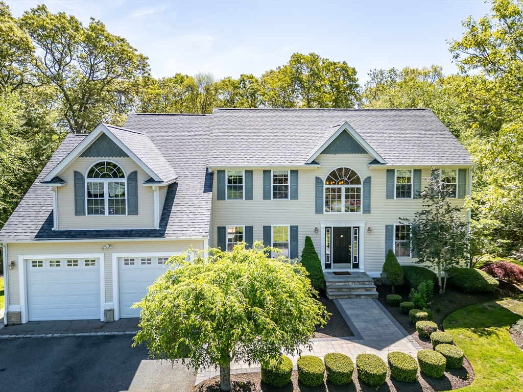 25 Benjamin Tripp Road Westport, MA 02790 - Photo 1 of 41 Gallery Image 1