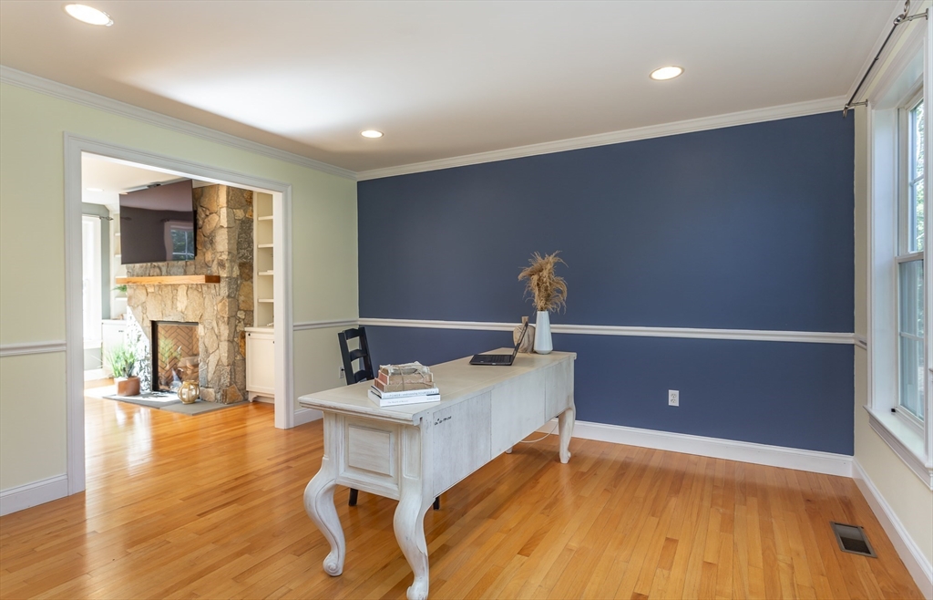 25 Benjamin Tripp Road Westport, MA 02790 - Photo 6 of 41 Gallery Image 6