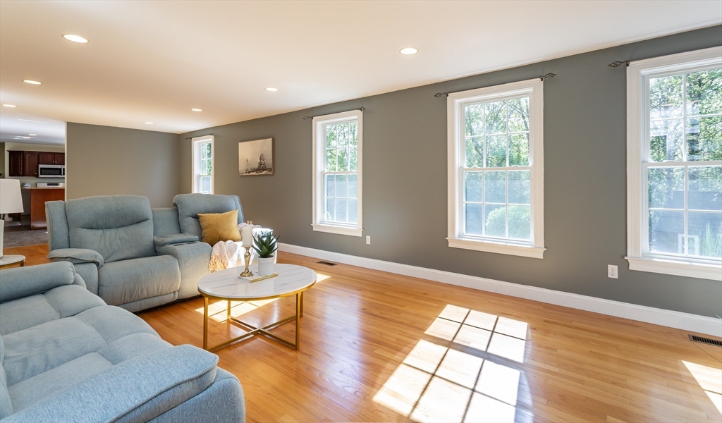25 Benjamin Tripp Road Westport, MA 02790 - Photo 8 of 41 Gallery Image 8