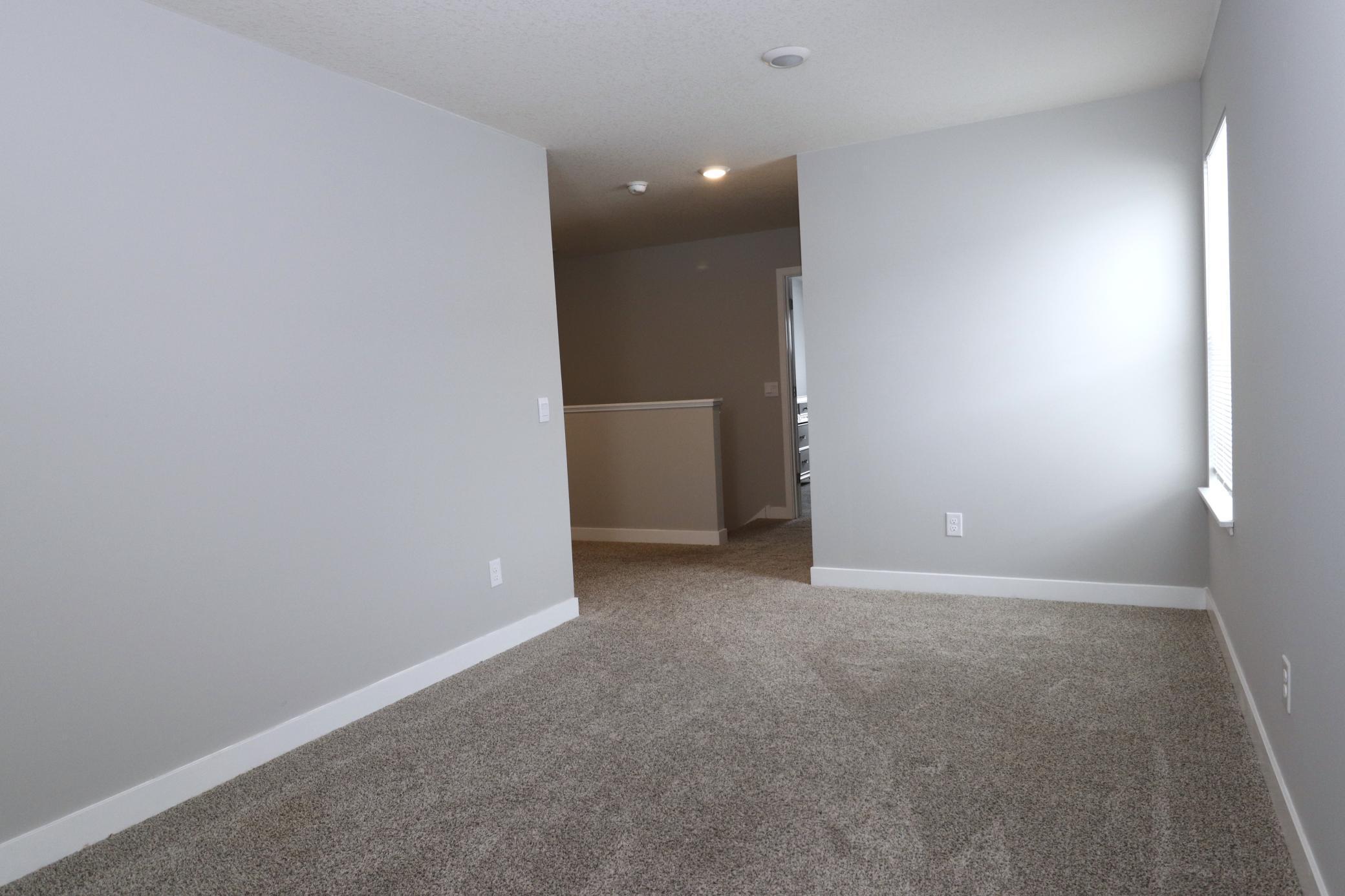 1746 Athens Terrace Shakopee, MN 55379 - Photo 17 of 25