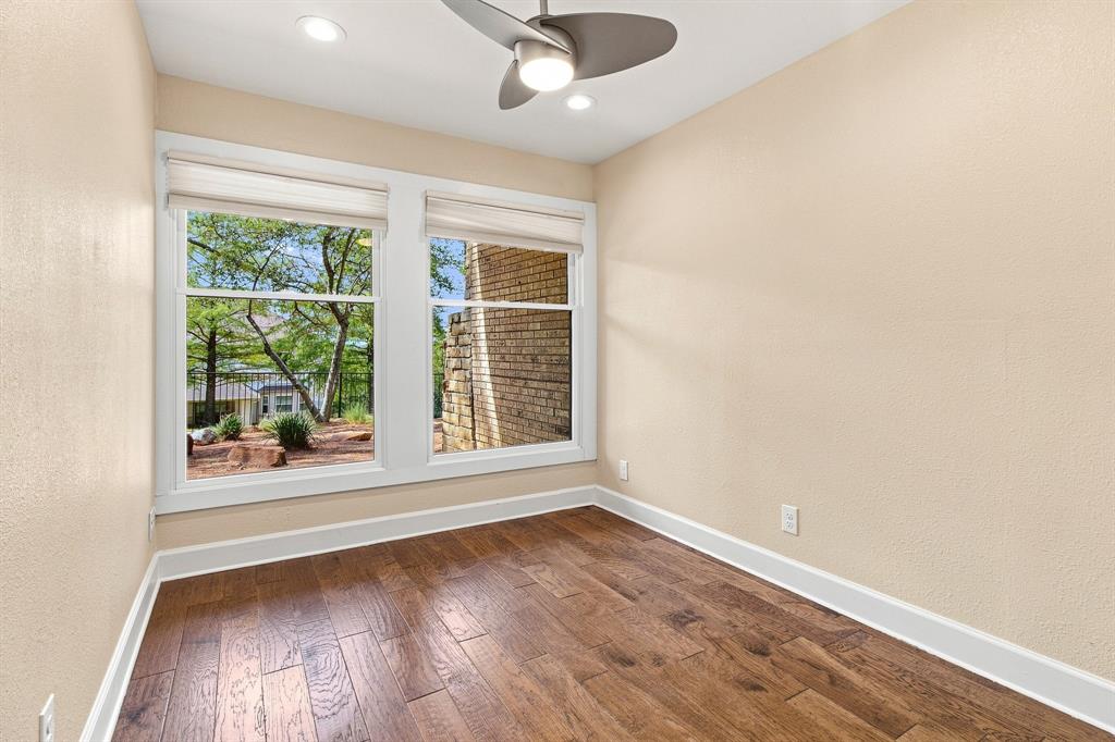 905 Crowley Road Arlington, TX 76012 - Photo 37 of 40 Gallery Image 37