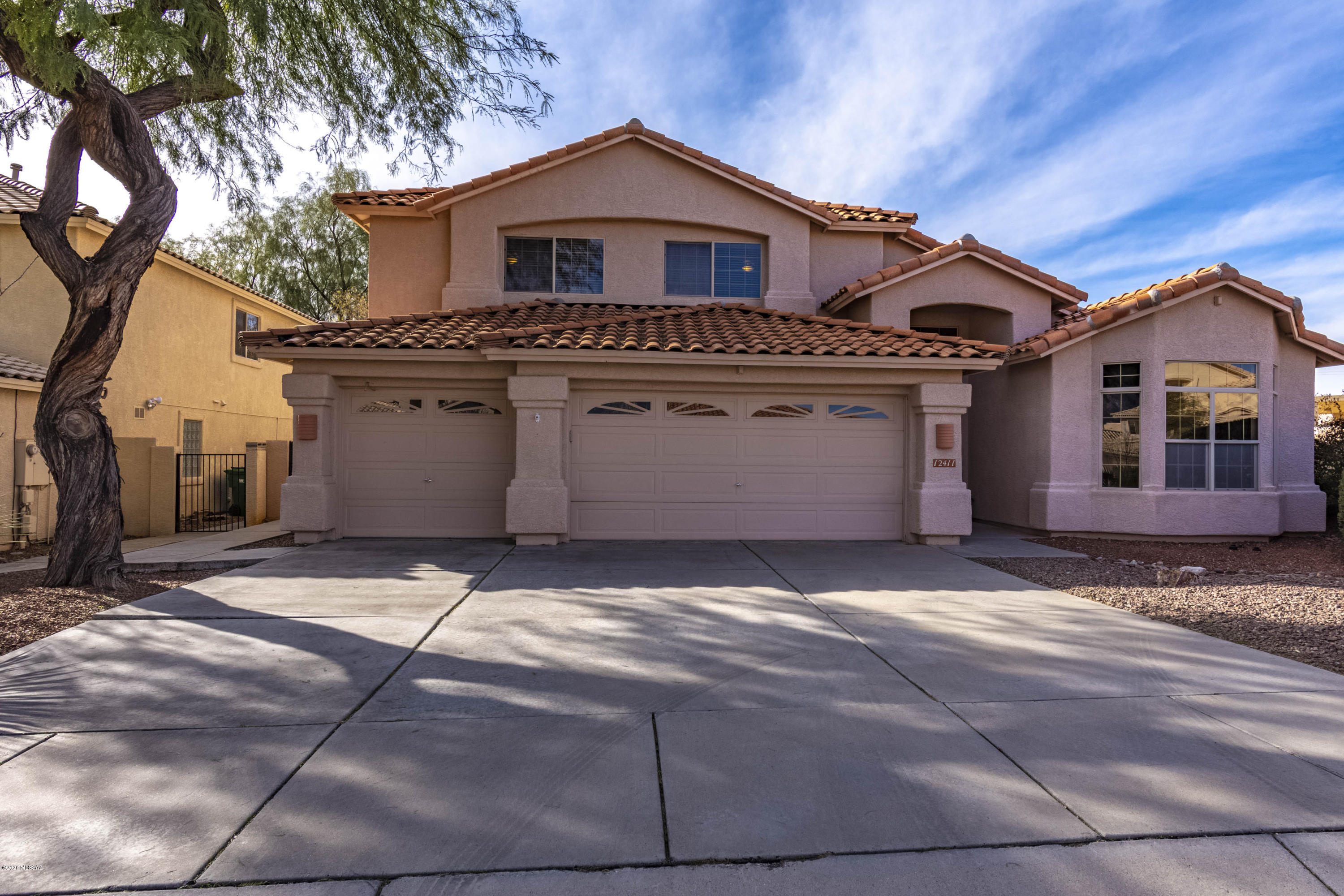 12411 North Mt Bigelow Road Oro Valley, AZ 85755 - Photo 1 of 49
