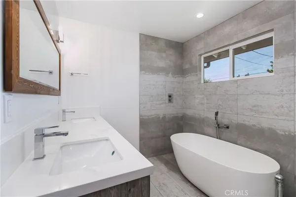 $1,189,000 | 20800 Chatsworth Street, Chatsworth, CA 91311