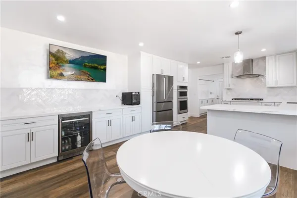 $1,189,000 | 20800 Chatsworth Street, Chatsworth, CA 91311
