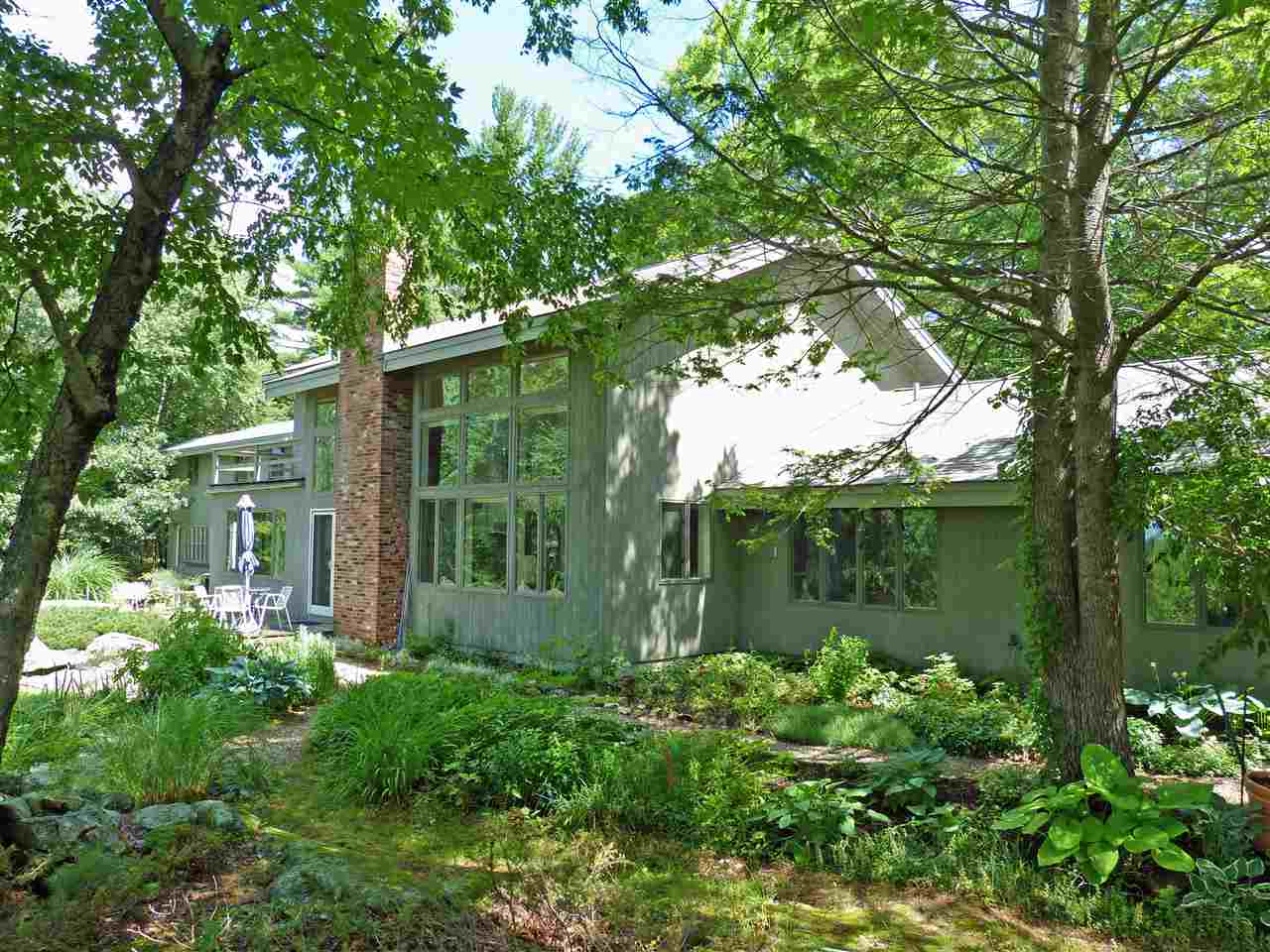 159 Dennison Pond Road Francestown, NH 03043 - Photo 1 of 40 Gallery Image 1