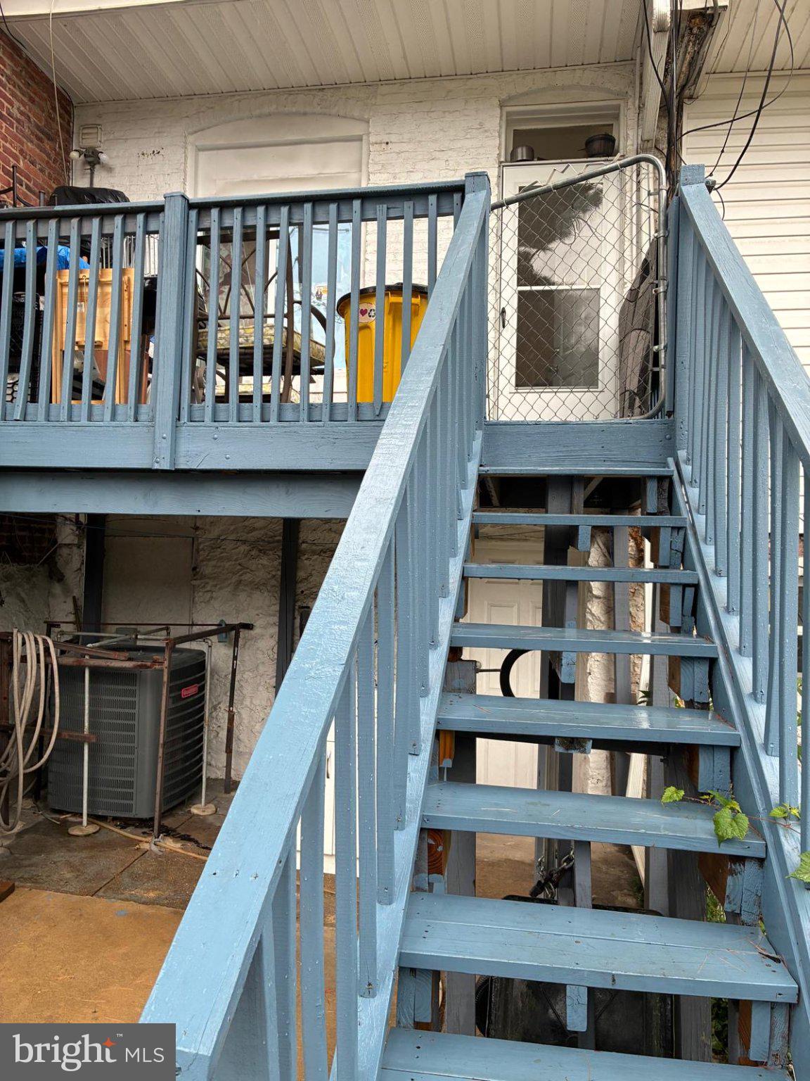 603 East 36th Street Baltimore, MD 21218 - Photo 25 of 28 Rear Steps