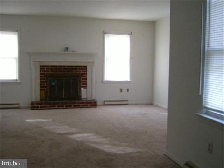 894 Hartly Road Hartly, DE 19953 - Photo 3 of 6 Gallery Image 3