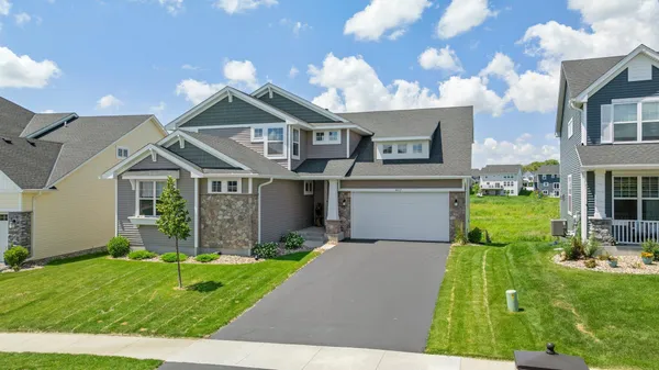 $739,900 | 4617 Cobalt Lane, Woodbury, MN 55129