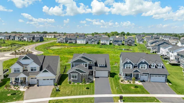 $769,900 | 4617 Cobalt Lane, Woodbury, MN 55129