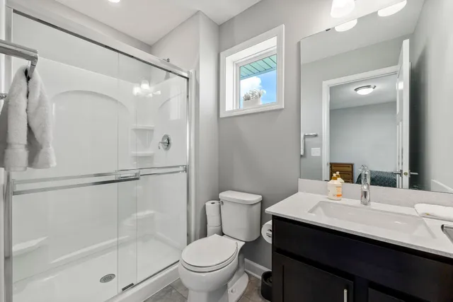 $769,900 | 4617 Cobalt Lane, Woodbury, MN 55129