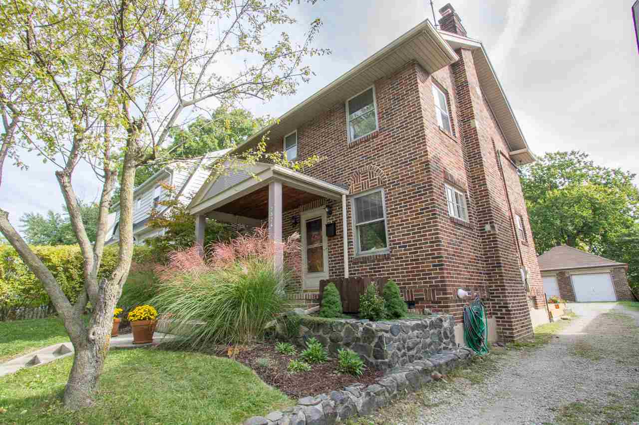 2526 Terrace Road Fort Wayne, IN 46805 - Photo 2 of 27