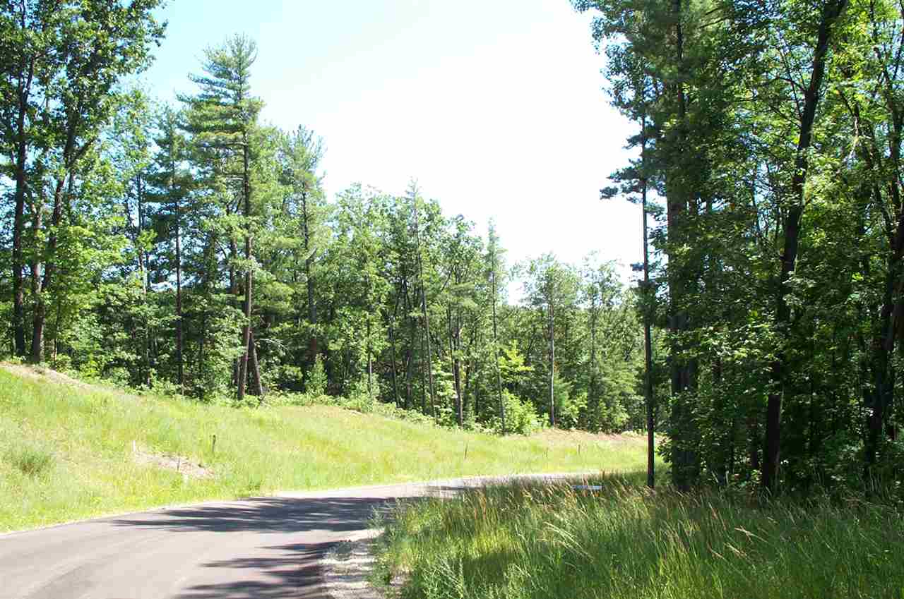 310 Autumn Ridge Traverse City, MI 49686 - Photo 3 of 5 1840701-2.JPG