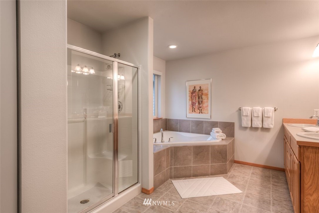 422 196th Street Southeast Bothell, WA 98012 - Photo 18 of 22